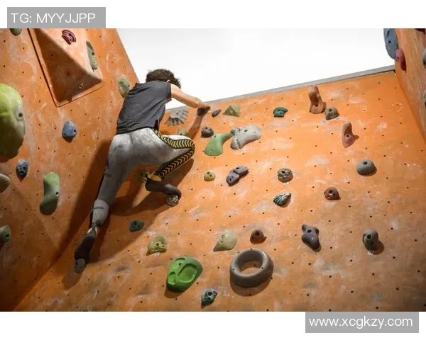 李军谈攀岩之路：从初学者到顶尖选手的心路历程与成长故事